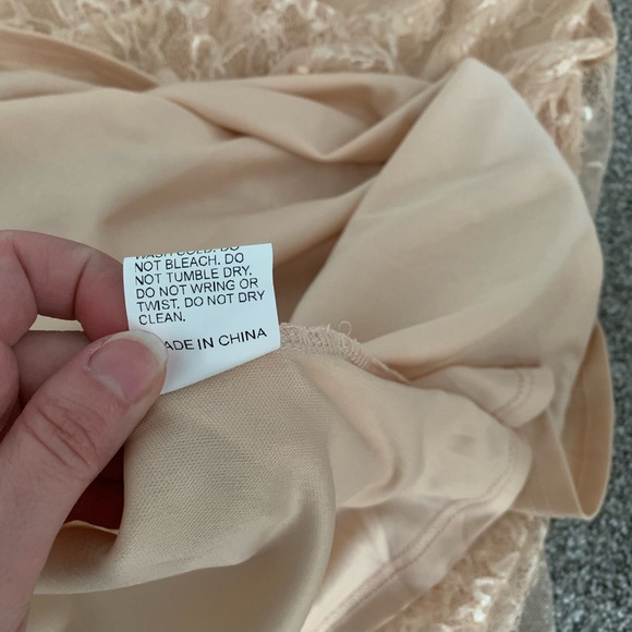 Formal cream colour dress. Size M - Picture 4 of 5